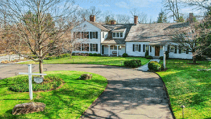 Bethenny Frankel sells her Connecticut mansion for nearly $8M after major renovation